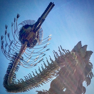 Tom Every or 'Dr. Evermore' produced this HUGE rusty bird-thing ... much like his 'Forevertron' in Baraboo, Wisconsin. Cool to see some more of his signature style around the state! #phantomoshopblog #phantomoshop #phantomotoi #phanomophigures